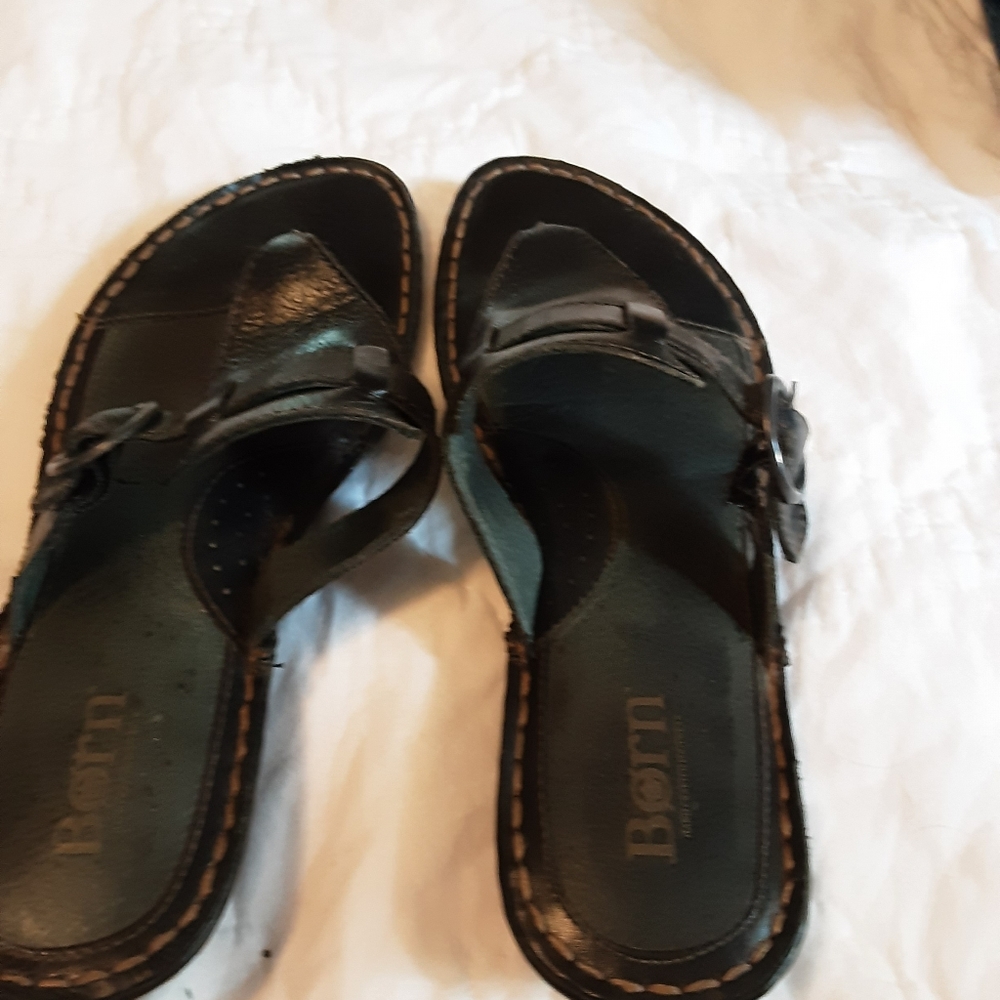 Born size 8 dark brown sandals - Picture 4 of 4